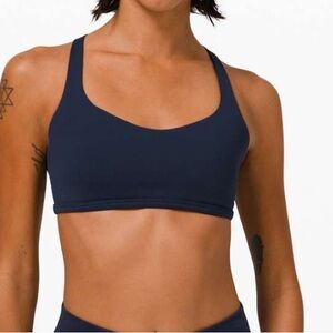 NAVY LULULEMON FREE TO BE WILD BRA SZ 10